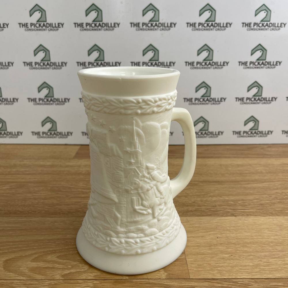 Fenton Glass 1776 American Bicentennial Milk Glass Stein Paul Revere White Mug